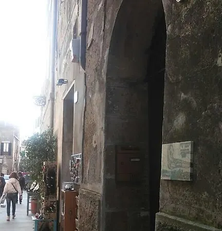 アパート 4 Assi *